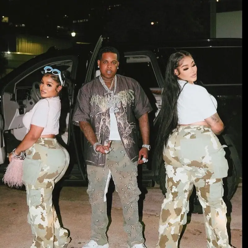Finesse2tymes outfit in Valabasas and Alexander McQueen, 2023