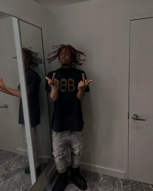 Hefna380 outfit in Balenciaga, G-Star RAW, and Prada, 2023