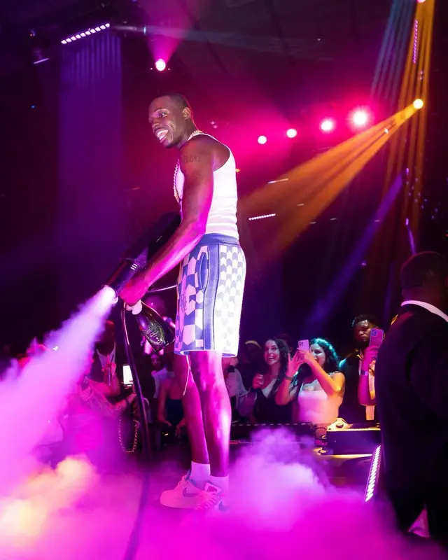 Bobby Shmurda outfit in Rhude and Nike, 2023