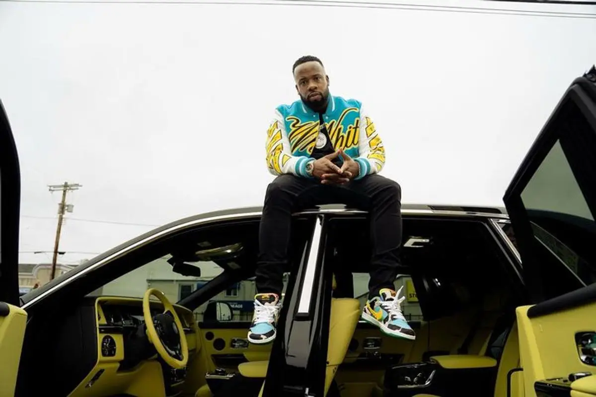 Yo Gotti outfit in Off-White, Ksubi, and Nike, 2023