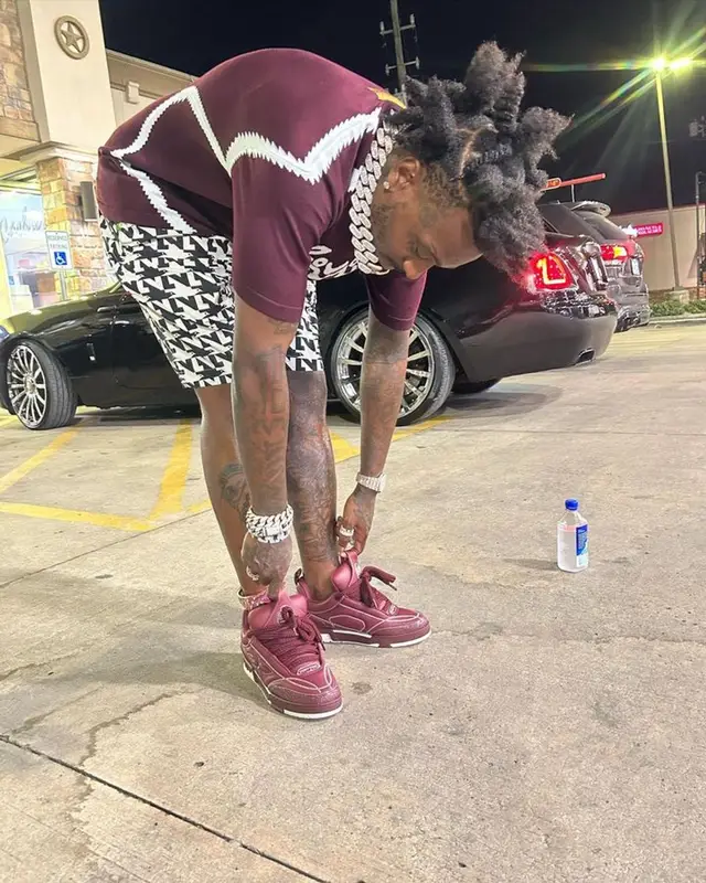 Sauce Walka outfit in Louis Vuitton and Supreme, 2023