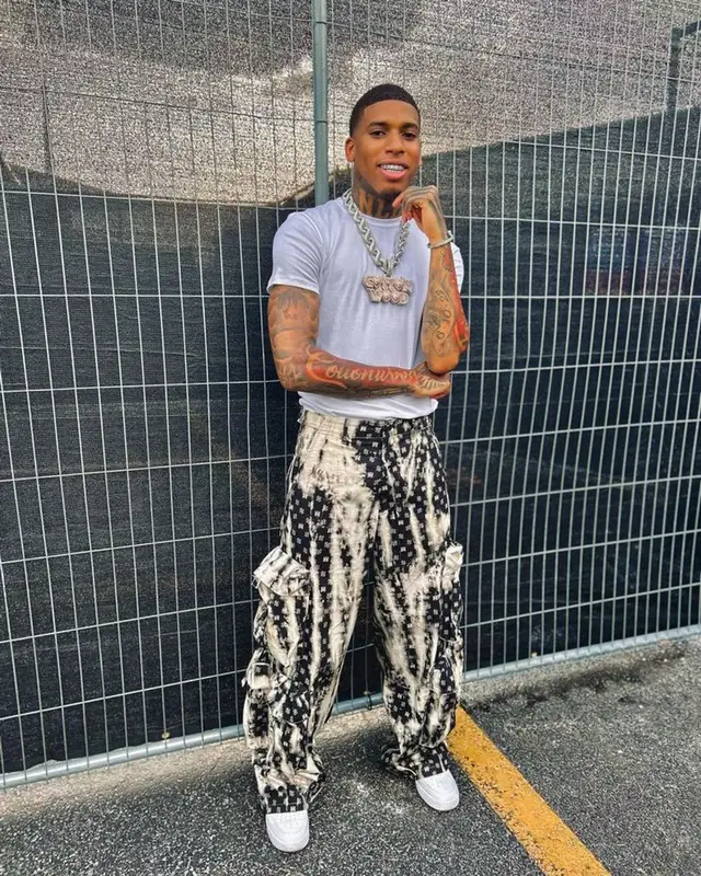 NLE Choppa outfit in Hanes, Amiri, and Nike, 2023