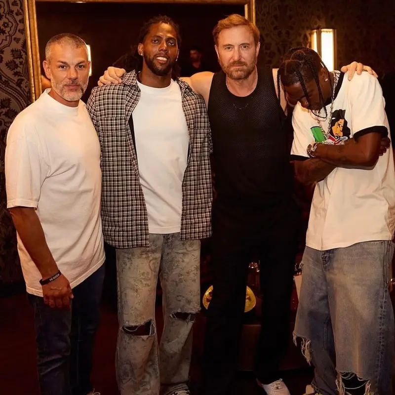 Travis Scott outfit in Popwave, 2023