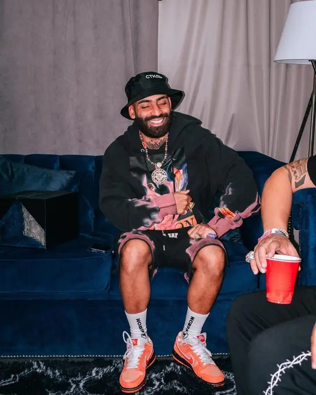 Arcangel outfit in Nike, Heron Preston, and Concepts, 2023