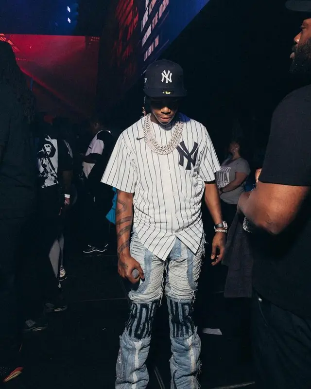 A Boogie Wit Da Hoodie outfit in Nike, Who Decides War, and Jordan, 2023