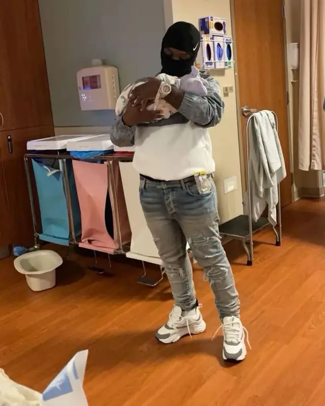 42 Dugg outfit in Amiri, Dior, and Nike, 2023