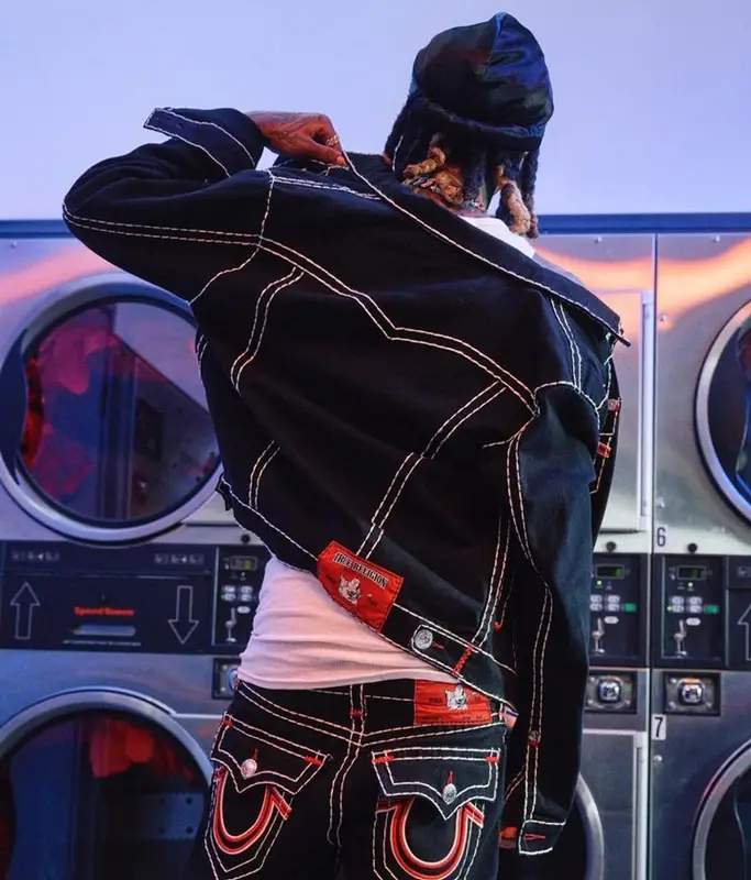 Lil Gnar outfit in True Religion and Hanes, 2023