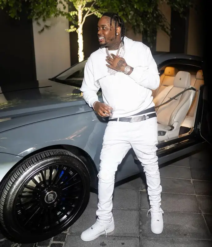 Fivio Foreign outfit in Givenchy, Amiri, and Balenciaga, 2023