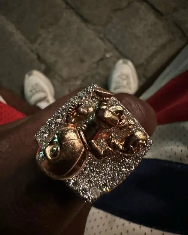 Lil Tjay outfit in Gucci, 2023
