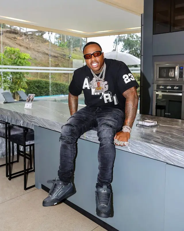 BandMan Kevo outfit in Amiri, Louis Vuitton, and Prada, 2023