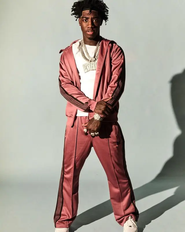2Rare outfit in Needles and Nike, 2023