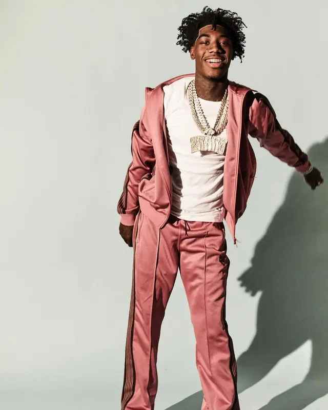 2Rare outfit in Needles and Nike, 2023