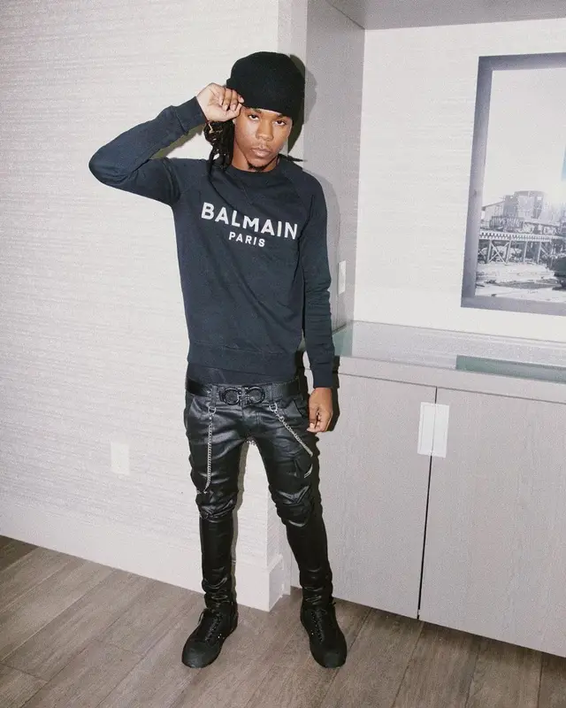 Cae Cartier outfit in Balmain and Ferragamo, 2022