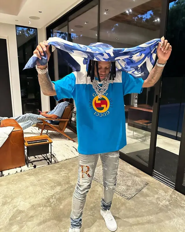 Lil Durk outfit in Nike and Gucci, 2023