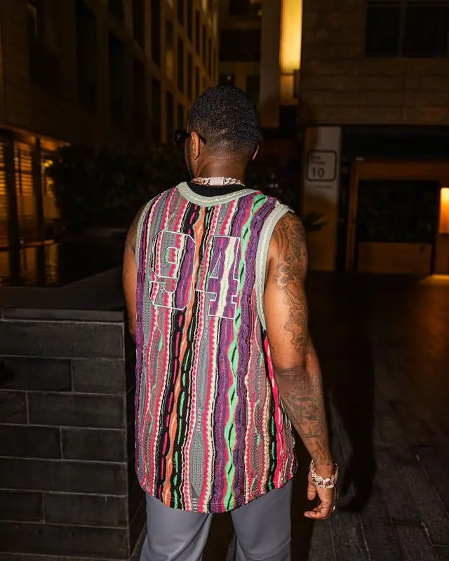 Fabolous outfit in Supreme, Nike, and Vintage Frames, 2023
