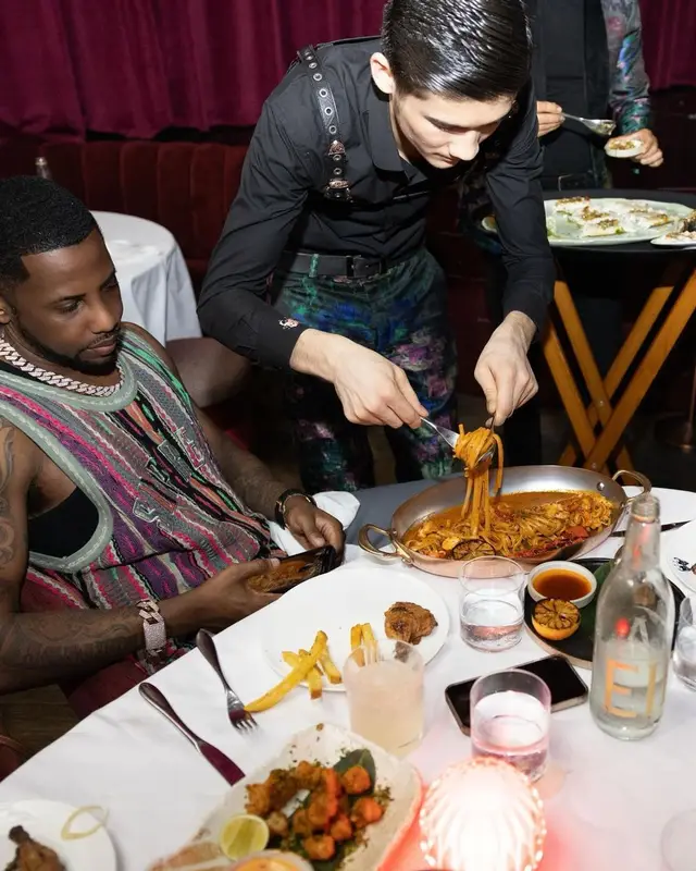 Fabolous outfit in Supreme, Nike, and Vintage Frames, 2023