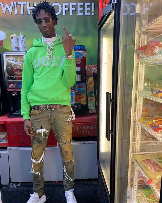Yung Mal outfit in 3:11, 2023