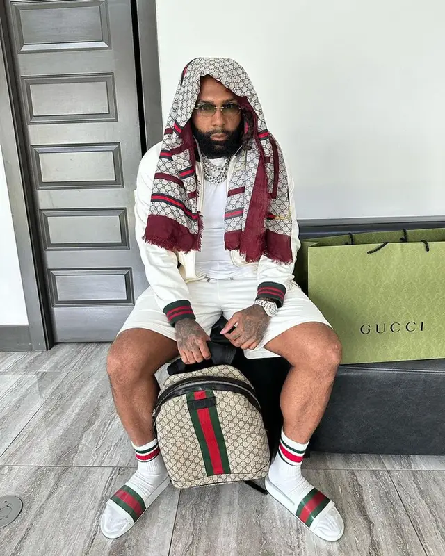 Money Man outfit in Cartier and Gucci, 2023