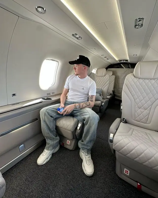Justin outfit in Peso, Louis Vuitton, and Chrome Hearts, 2023