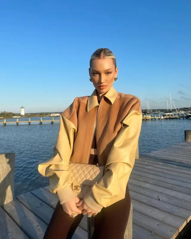 Meredith Duxbury outfit in Helsa Studio, The Row, and Chanel, 2023