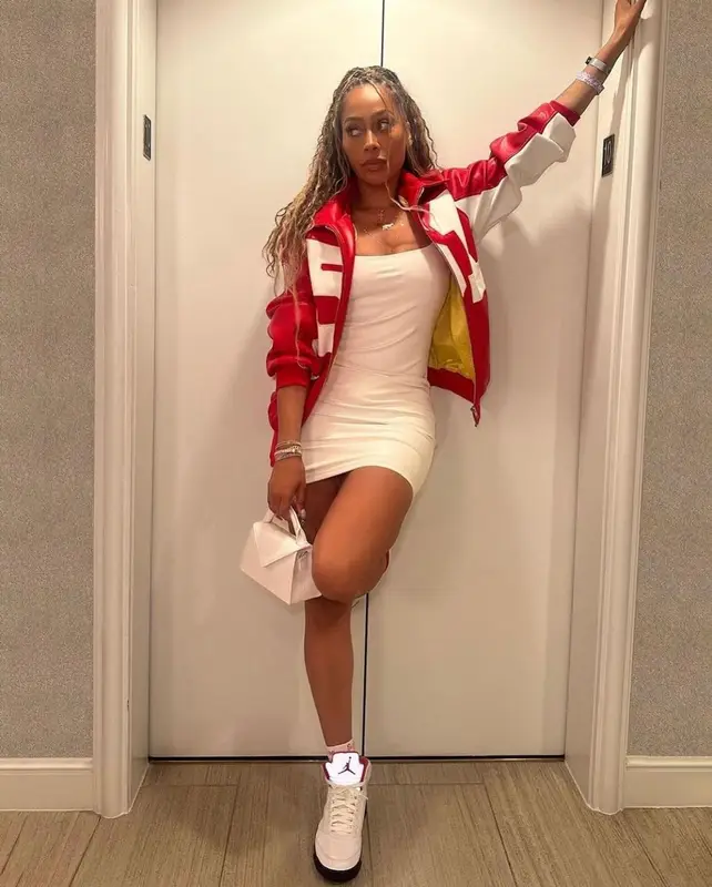 La La outfit in HEMINCUFF, 2023