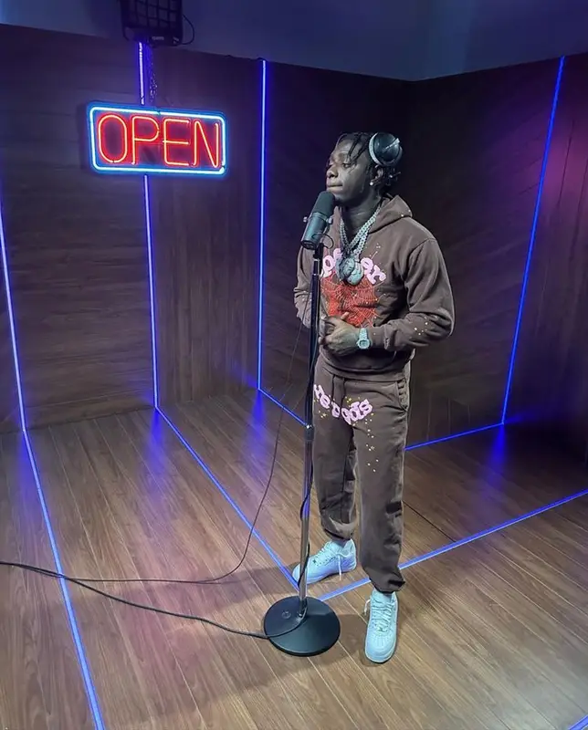 Sleepy Hallow outfit in Spider Worldwide and Nike, 2023