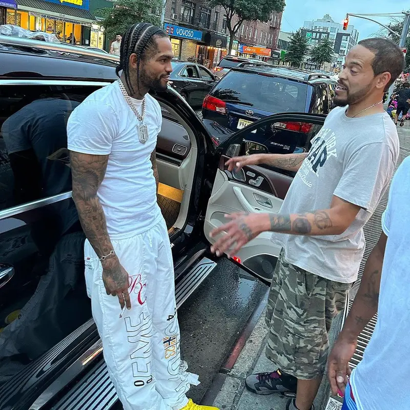 Dave East outfit in Hanes, Supreme, and Nike, 2023