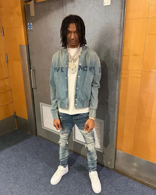 DigDat outfit in Givenchy, Nike, and Amiri, 2023