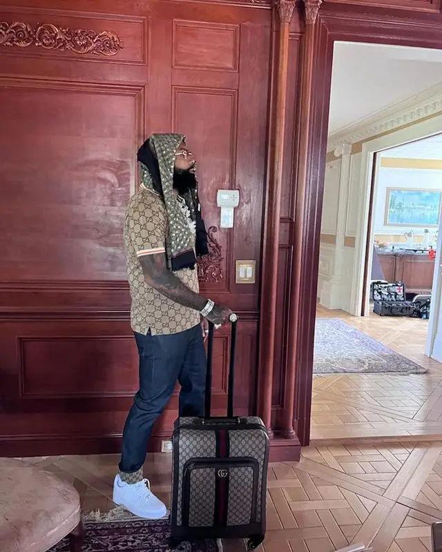 Money Man outfit in Gucci and Nike, 2023