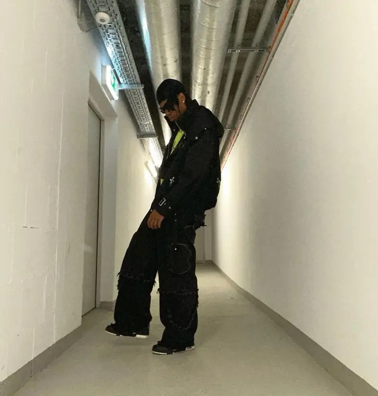 Sidney Friede outfit in Trendt Vision, Louis Vuitton, and Givenchy, 2023