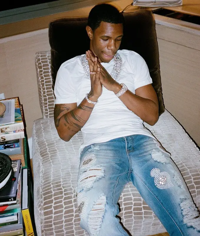 A Boogie Wit Da Hoodie outfit in Whensmokeclears, 2023