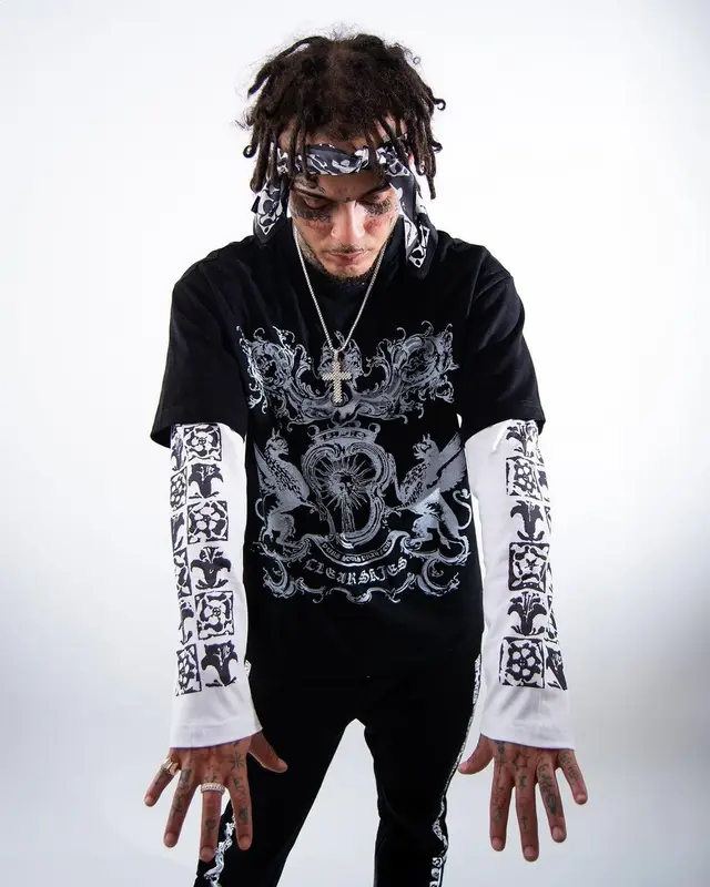 Lil Skies outfit in Ian Alexander, 2023