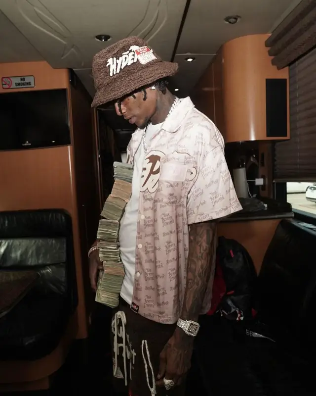 Soulja Boy outfit in Nike, Balenciaga, and Hyde Park, 2023