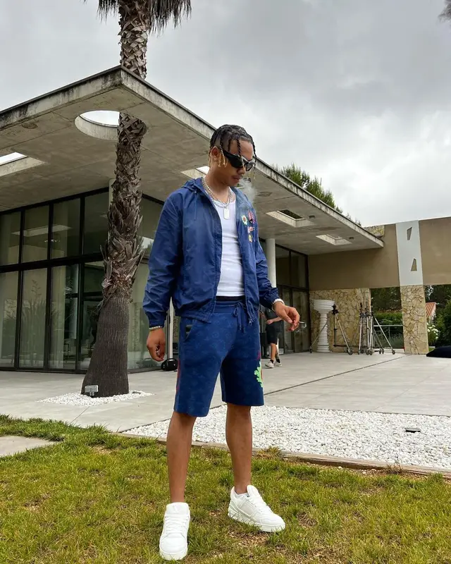 Oboy outfit in Louis Vuitton, Bottega Veneta, and Yayoi Kusama, 2023