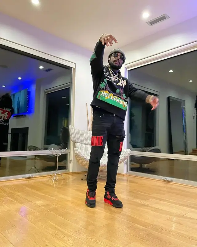 Dalvin Cook outfit in Homme + Femme, 2023