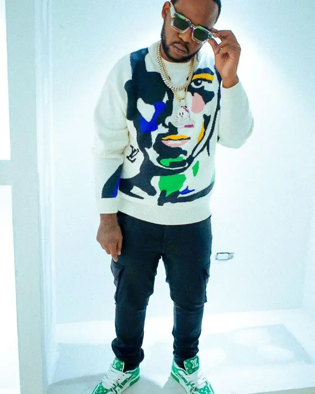 Teejay outfit in Louis Vuitton, 2023