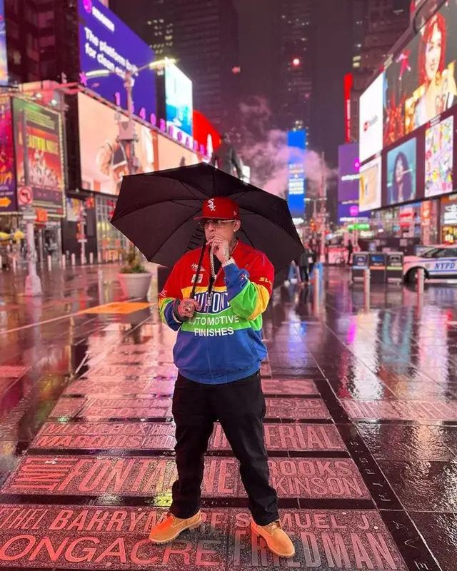Nengo Flow outfit in Timberland, Cartier, and New Era, 2023