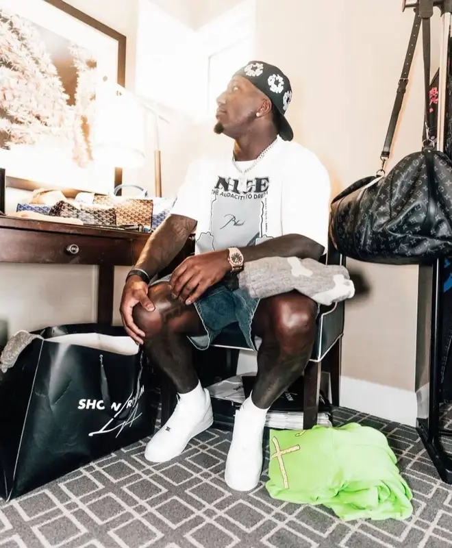 Deebo Samuel outfit in Team Us Sports Club, 2023