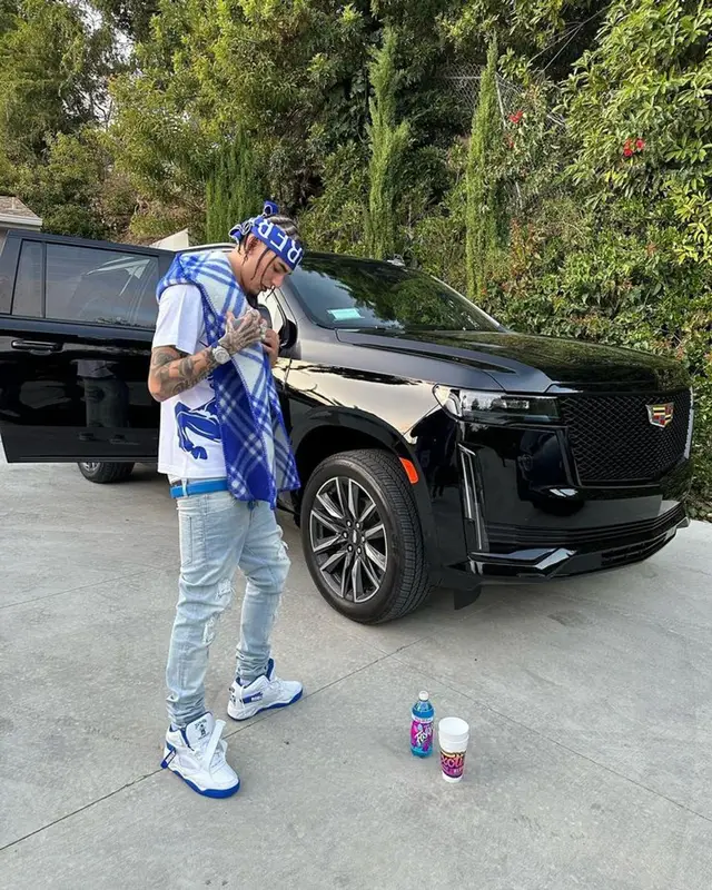 Rondodasosa outfit in Amiri and Burberry, 2023