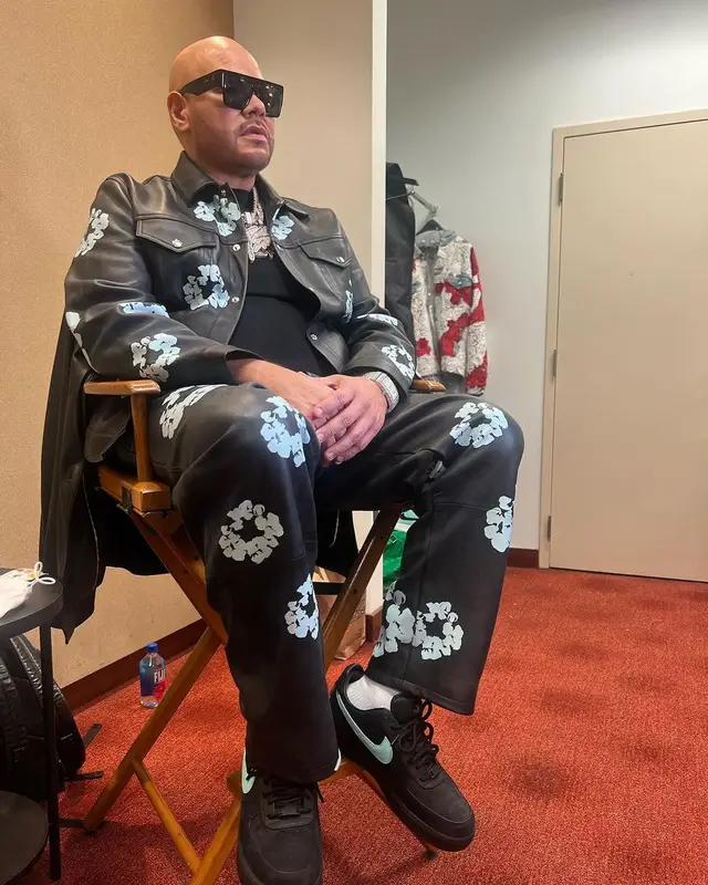 Fat Joe outfit in Levi’s, Celine, and Denim Tears, 2023