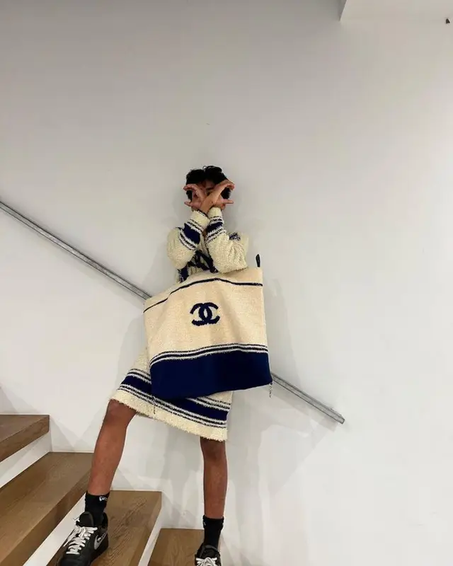 Yung Fazo outfit in Chanel, Nike, and Off-White, 2023