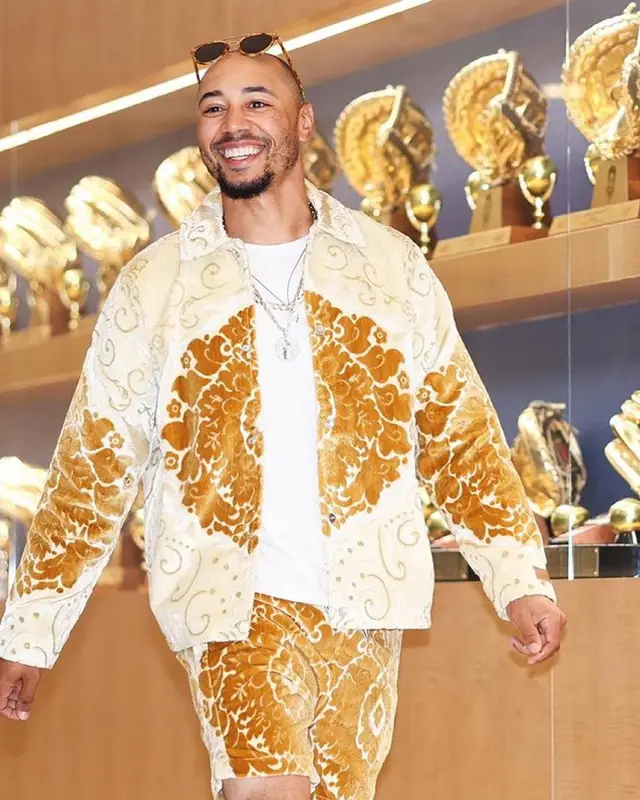 Mookie Betts outfit in Kith, Nike, and Res Ipsa, 2023