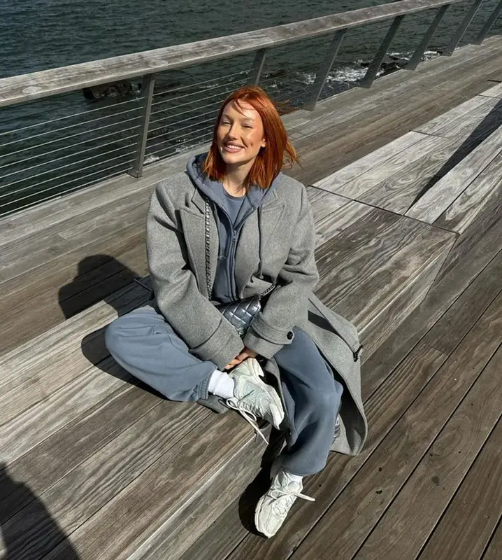 Meredith Duxbury outfit in Helsa Studio, New Balance, and Chanel, 2023