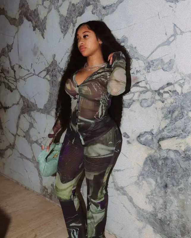 India Royale outfit in FashionNova, Bottega Veneta, and Hermes, 2023