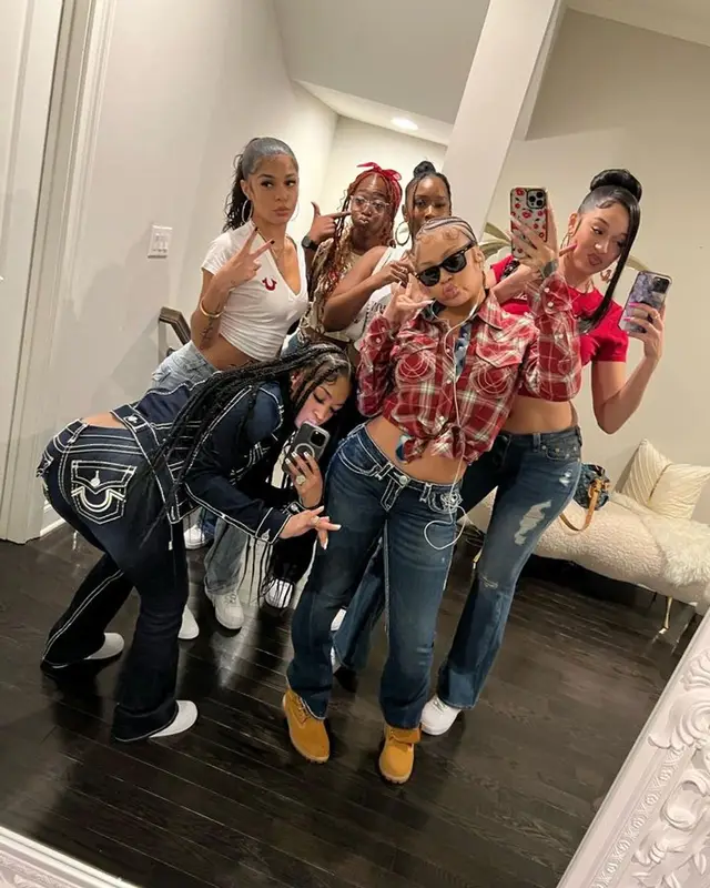 Latto outfit in True Religion and Timberland, 2023