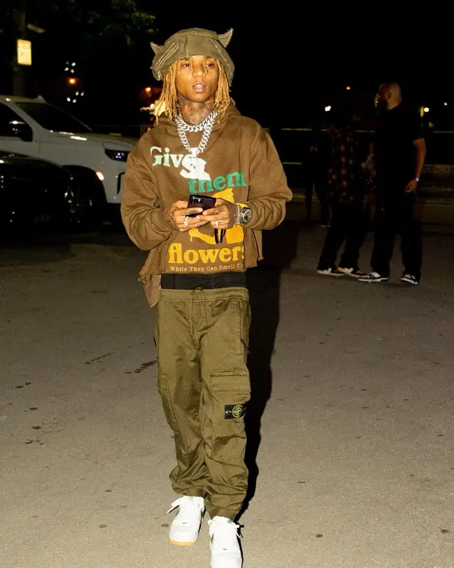 Swae Lee outfit in Yesterday is Dead, 2023