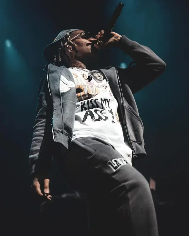 Zola outfit in La Fam and Nike, 2023