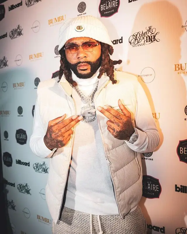 Money Man outfit in Prada, Who Decides War, and Cartier, 2023