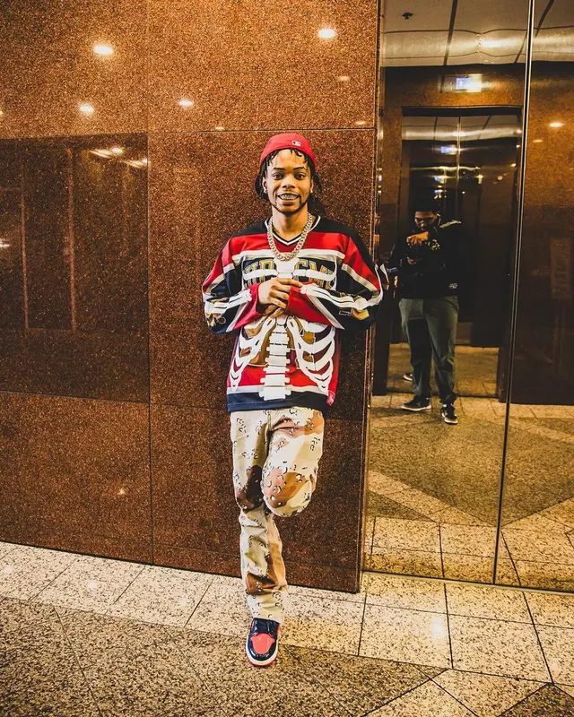 Lil Migo outfit in Supreme, Gallery Dept., and New Era, 2023