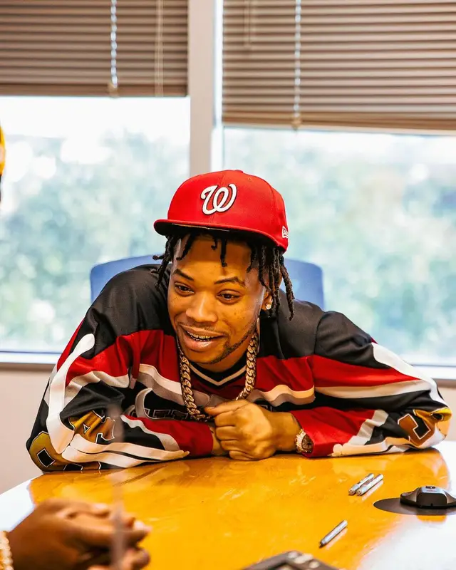 Lil Migo outfit in Supreme, Gallery Dept., and New Era, 2023